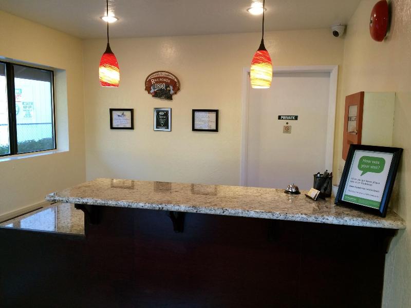 Jamestown Railtown Motel image