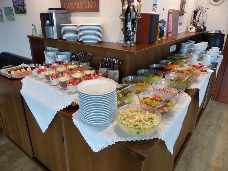 Amadeus Hotel & Cafe image