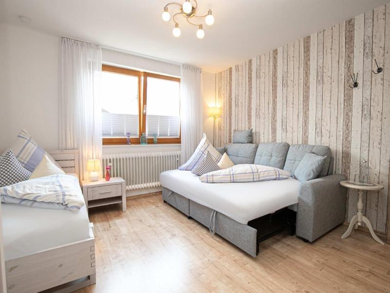 Amadeus Hotel & Cafe image