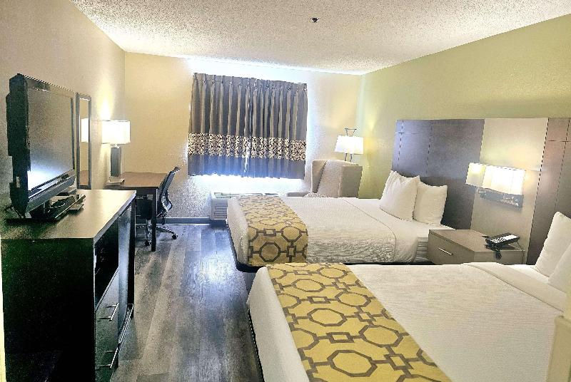 Baymont By Wyndham Rolla image