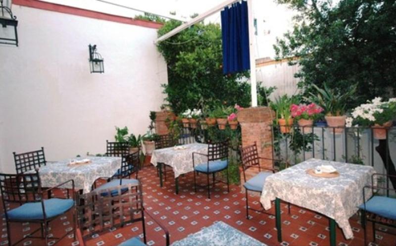 Rusticae Casa de los Azulejos image