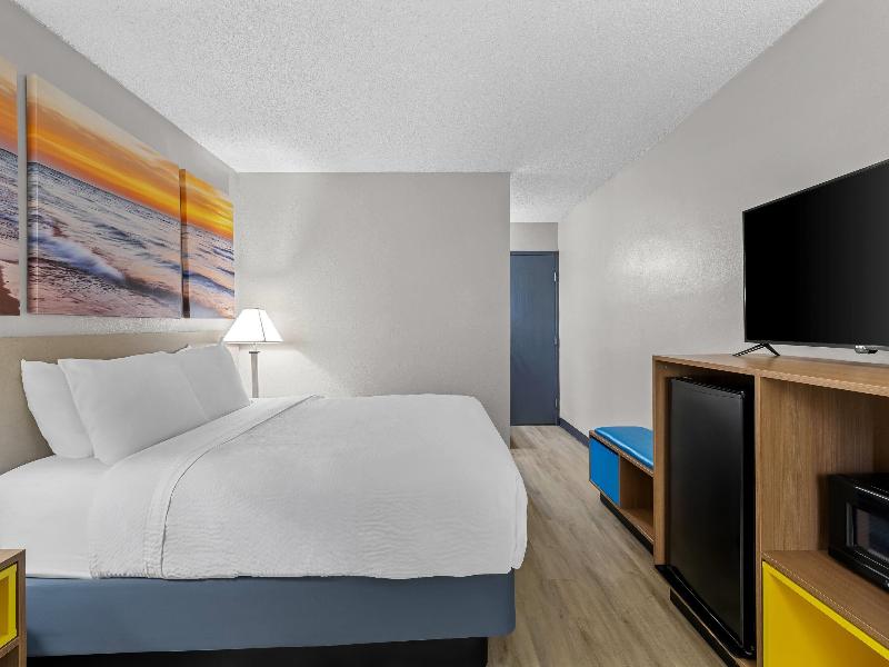 DOUBLE QUEEN BED NON SMOKING