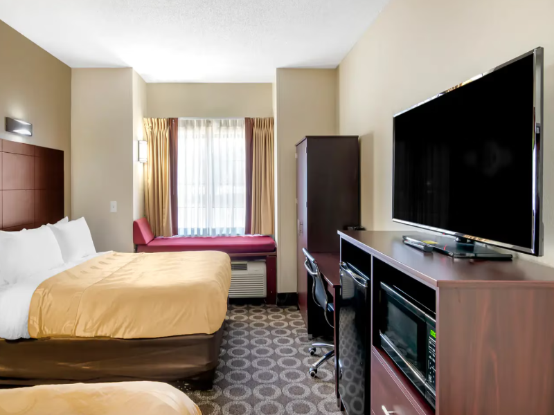 Quality Inn Overland Park image