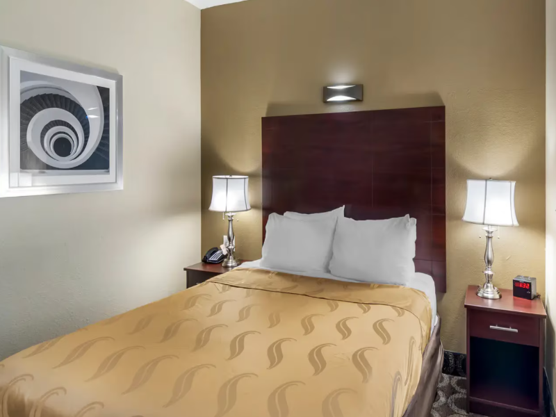 Quality Inn Overland Park image