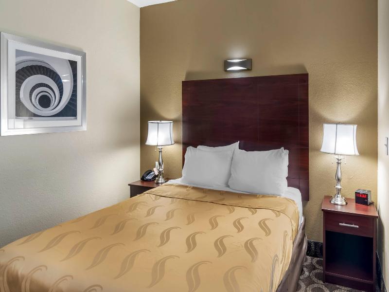 Quality Inn Overland Park Kansas City image