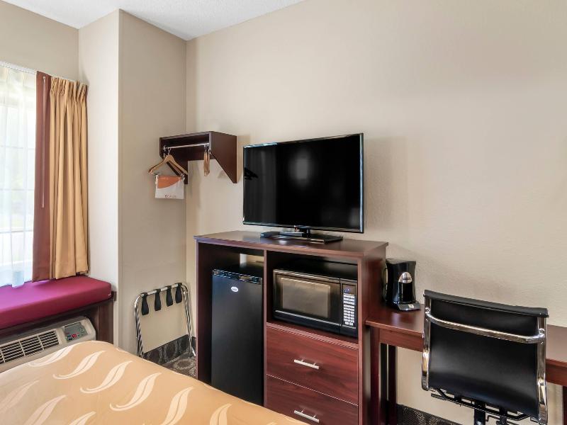 Quality Inn Overland Park Kansas City image