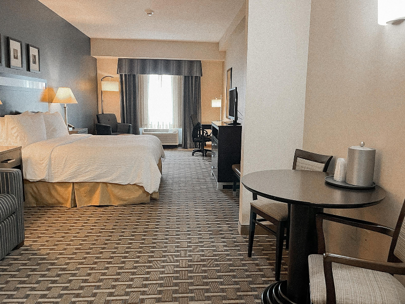 1 King Bed Suite