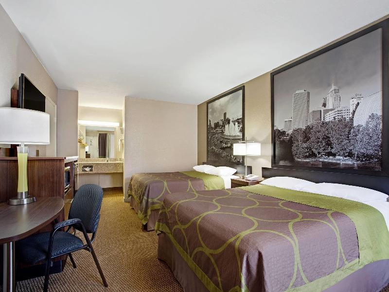 Super 8 by Wyndham Oklahoma/Frontier City image