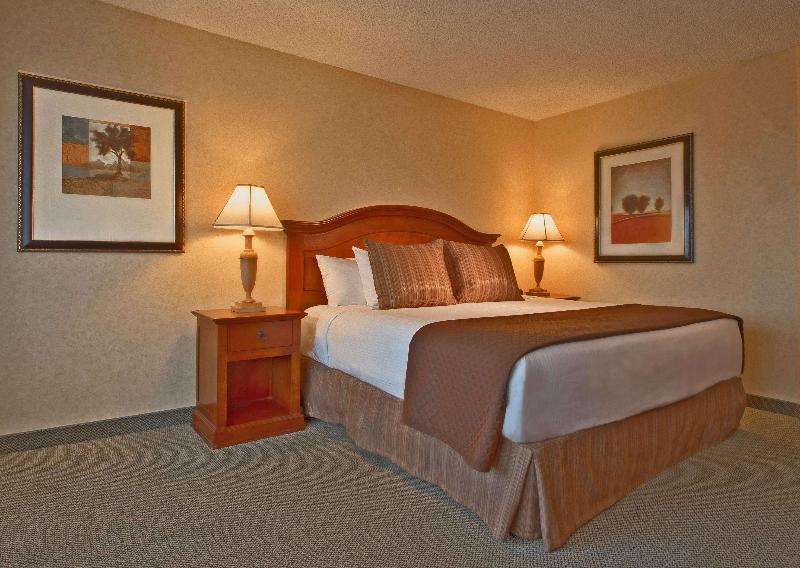 Red Lion Coos Bay image