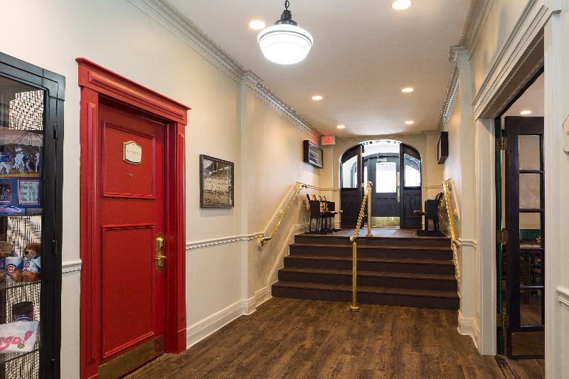 在meiguo.com看到的The Majestic的介绍图片