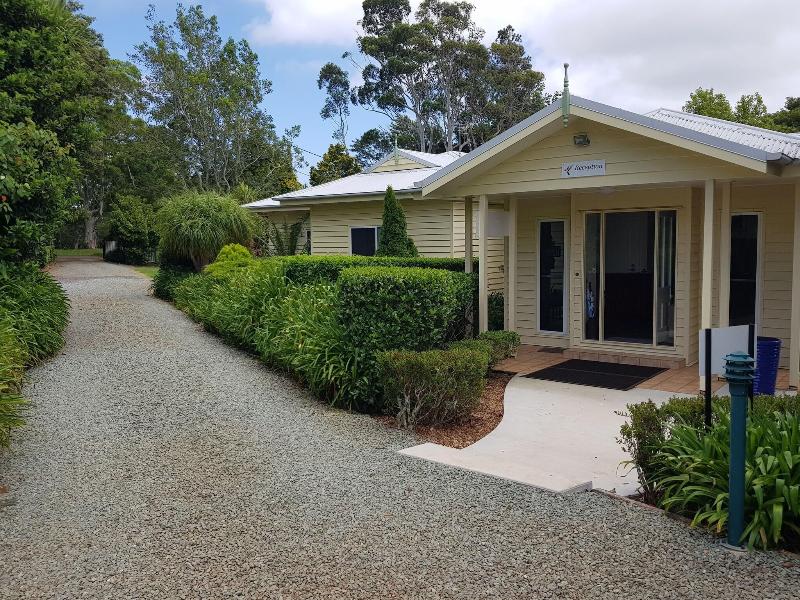 Camelot Cottages image