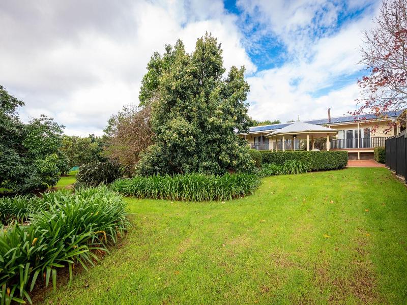 Camelot Cottages image