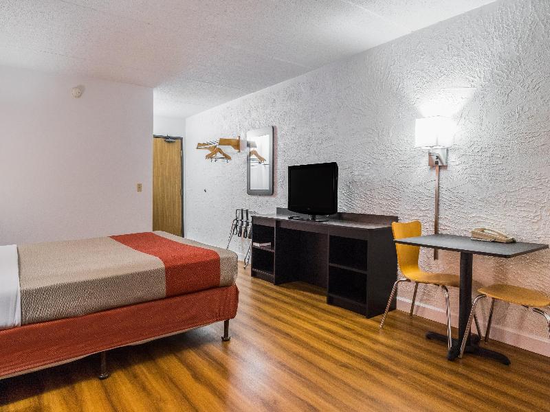 Motel 6 Prospect Heights, Il GA image