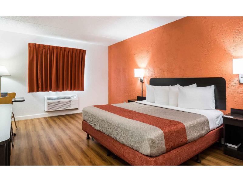 Motel 6 Prospect Heights, Il GA image