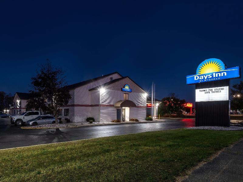 Days Inn by Wyndham Hillsdale image
