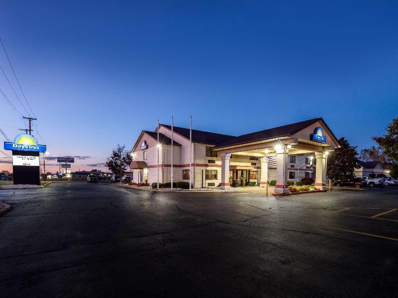 Days Inn by Wyndham Hillsdale image