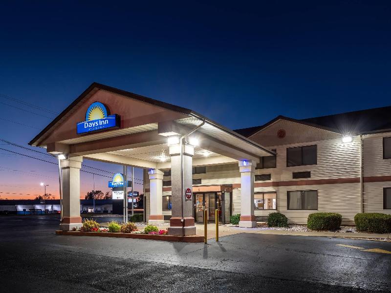 Days Inn by Wyndham Hillsdale image
