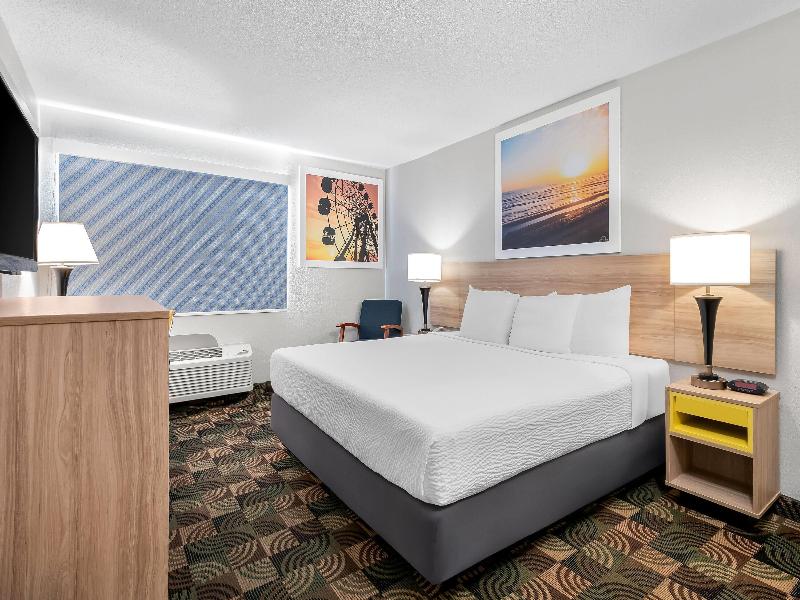 Days Inn by Wyndham Hillsdale image