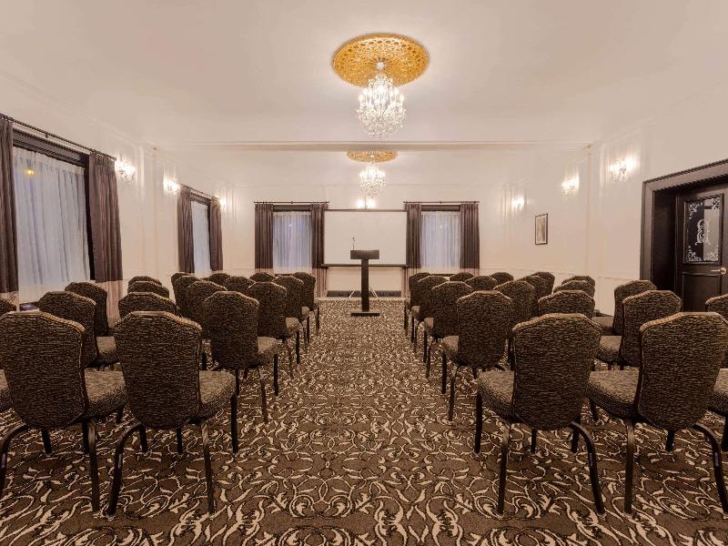 Ramada Plaza Fond du Lac
