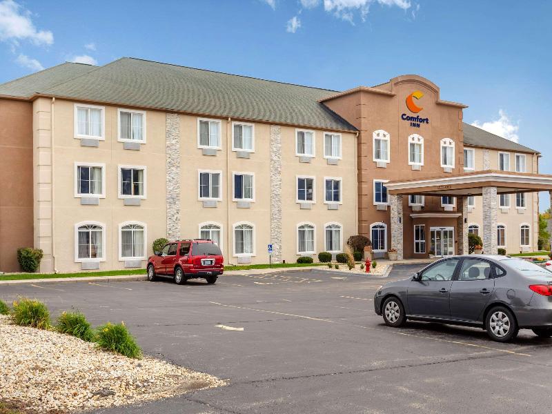 Baymont by Wyndham DeKalb image