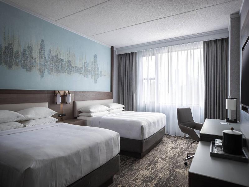 Marriott Chicago At Medical District image