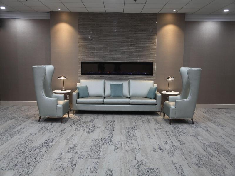 Four Points By Sheraton Toronto Airport image