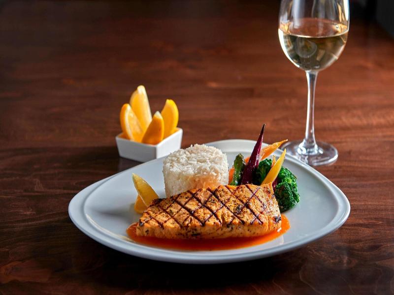 Four Points By Sheraton Toronto Airport image
