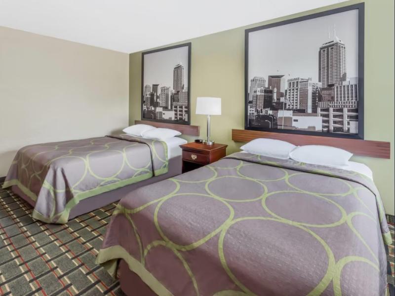 Super 8 by Wyndham Logansport image