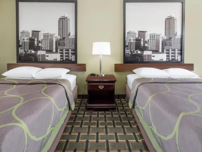Super 8 by Wyndham Logansport image