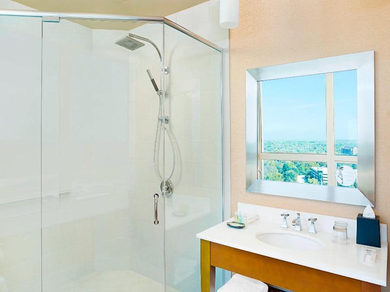 The Westin Chicago North Shore image