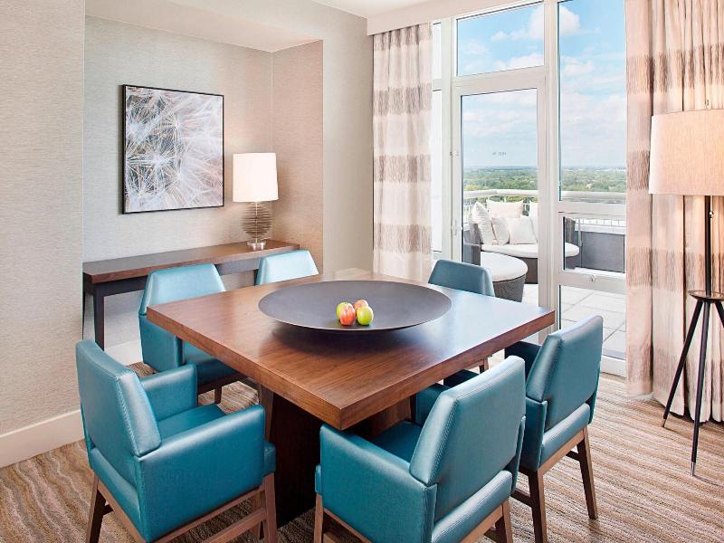 The Westin Chicago North Shore image