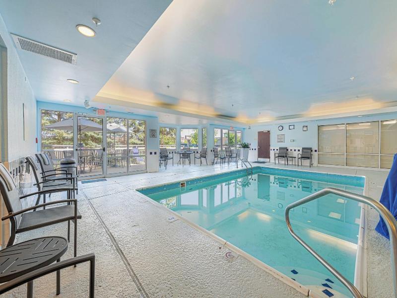 Fairfield Inn By Marriott Chicago Naperville image