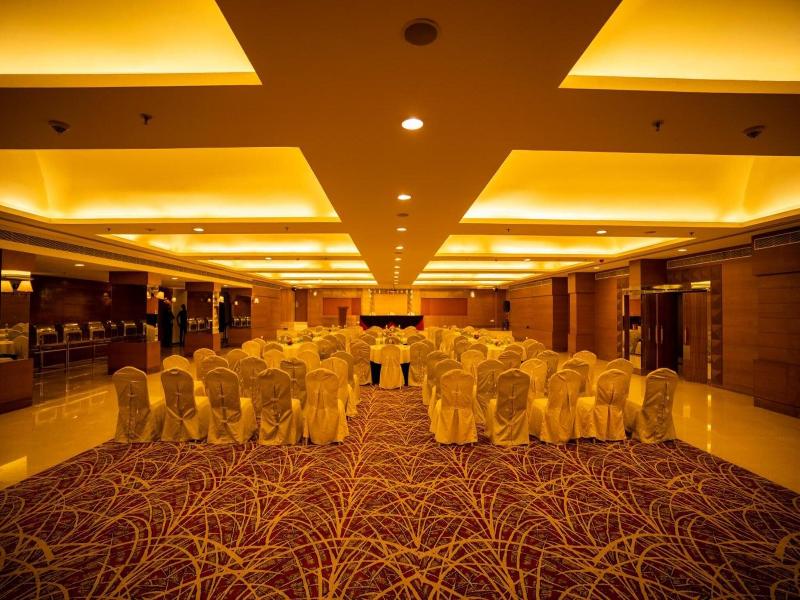 Royal Orchid Central Hotel image