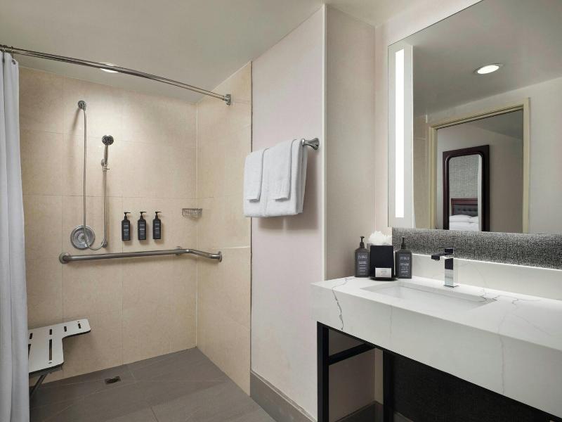 Sheraton Ontario Airport image