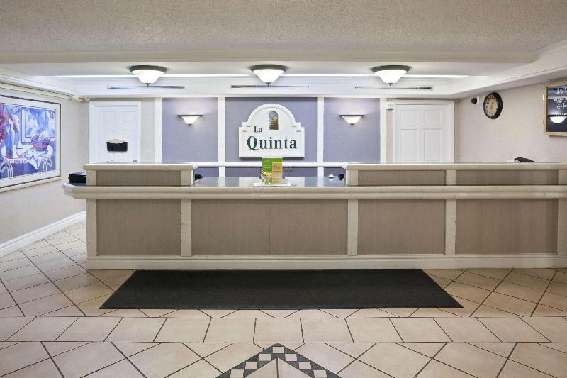 La Quinta Inn Omaha Northwest