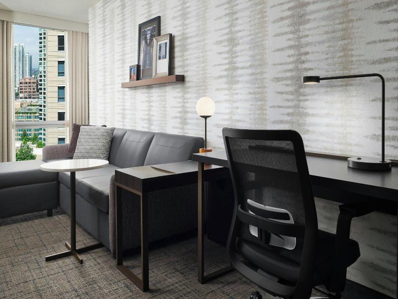 Residence Inn Chicago Downtown/River North image