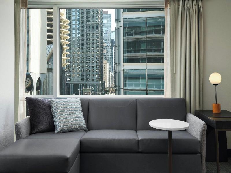Residence Inn Chicago Downtown/River North image