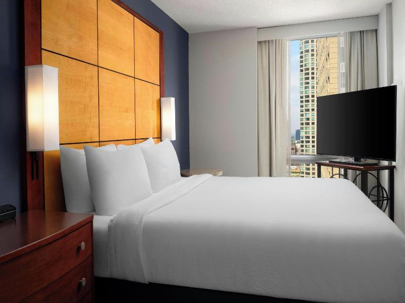 Residence Inn Chicago Downtown/River North image