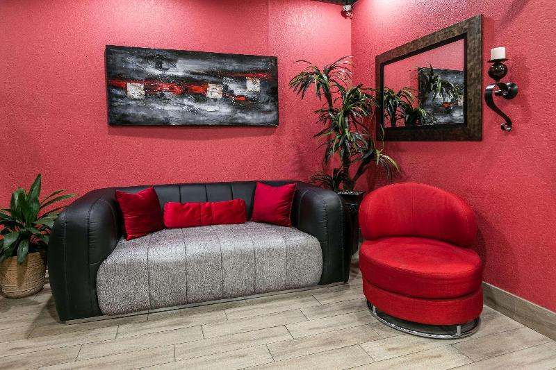 Ramada By Wyndham Oklahoma City Airport North image