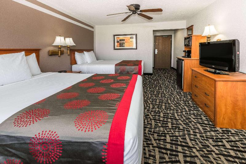 Ramada By Wyndham Oklahoma City Airport North image