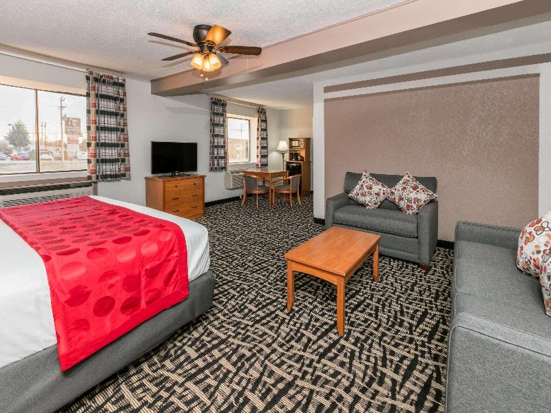 Ramada By Wyndham Oklahoma City Airport North image