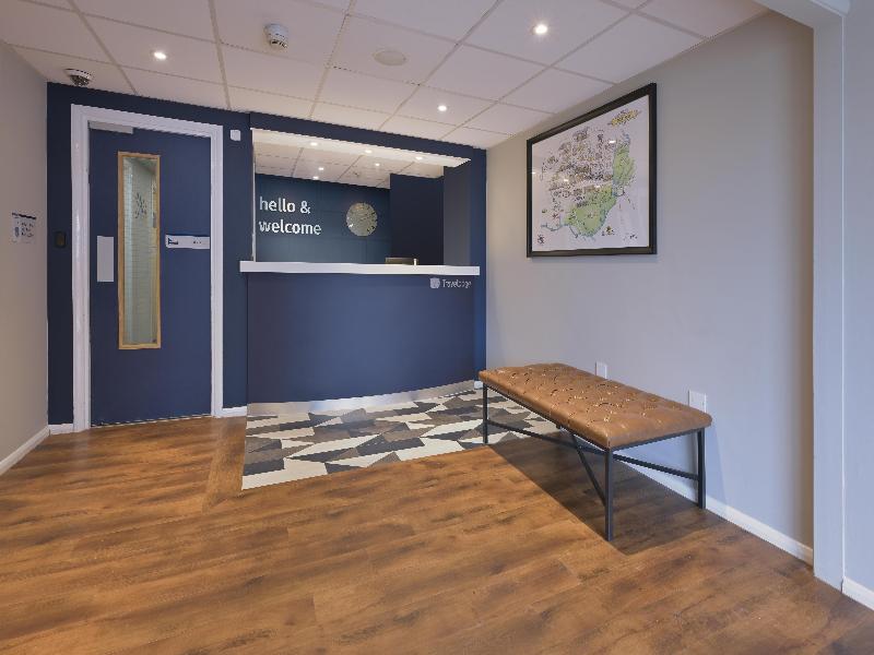 Travelodge Oxford Wheatley image