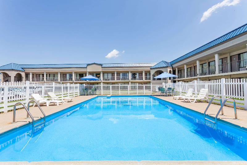 Rodeway Inn Owensboro South image