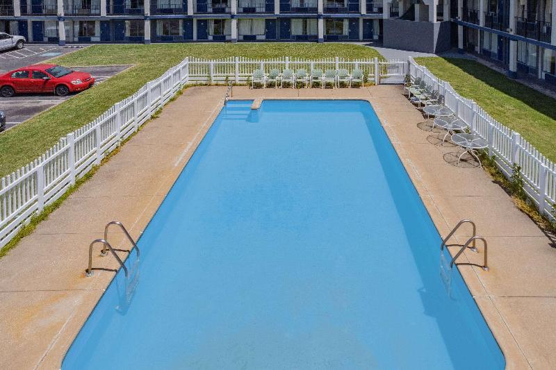Rodeway Inn Owensboro South image
