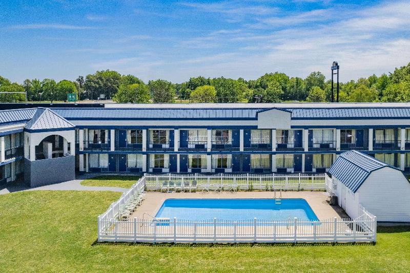 Rodeway Inn Owensboro South image