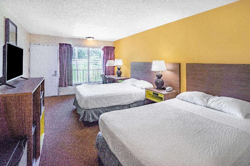 Rodeway Inn Owensboro South image