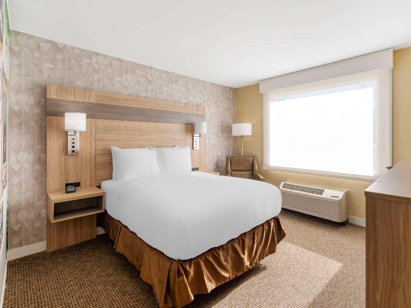 Best Western Glenview -Chicagoland Inn and Suites image