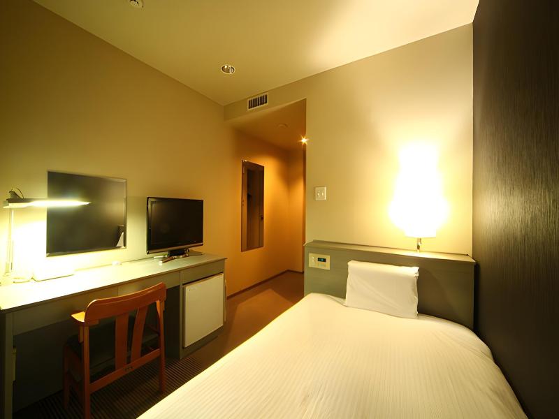 Hotel Ronshan Sapporo image