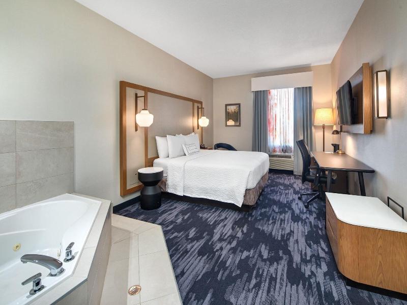 Fairfield Inn By Marriott Toronto Oakville