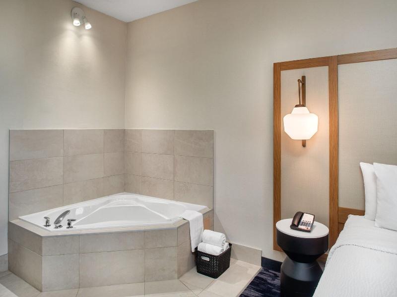 Fairfield Inn By Marriott Toronto Oakville